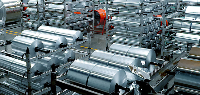 8011食品鋁箔用途，8011鋁箔一噸多少錢(qián)？8011鋁箔生產(chǎn)廠(chǎng)家